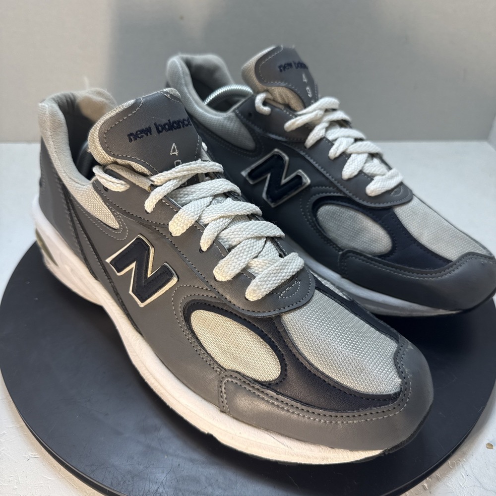Vintage New Balance M498GR Made In USA Men's Size 10 Grey Navy Y2K Running Shoes
